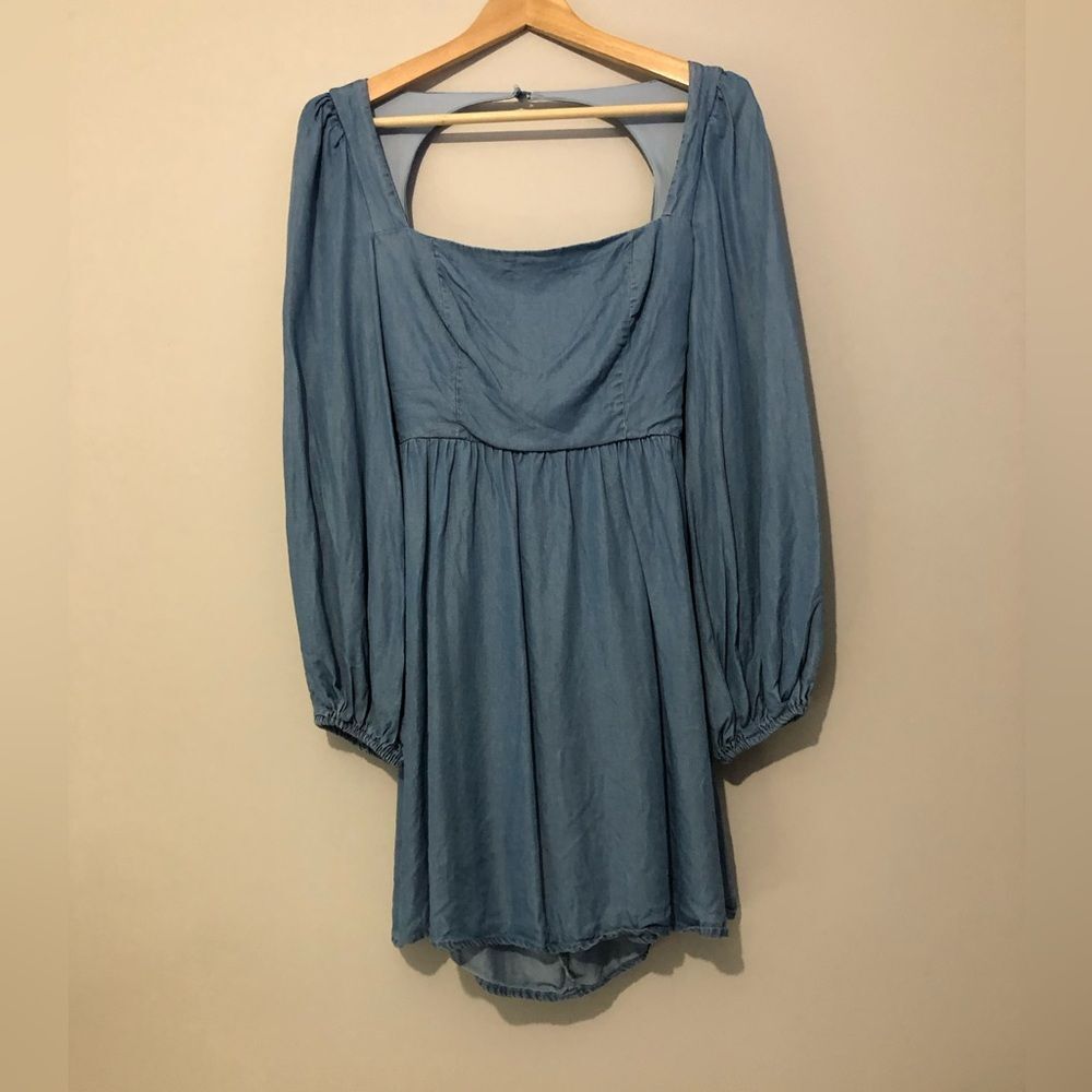 Harper Heritage Long Sleeve Open Back Women’s Size Small Denim Dress